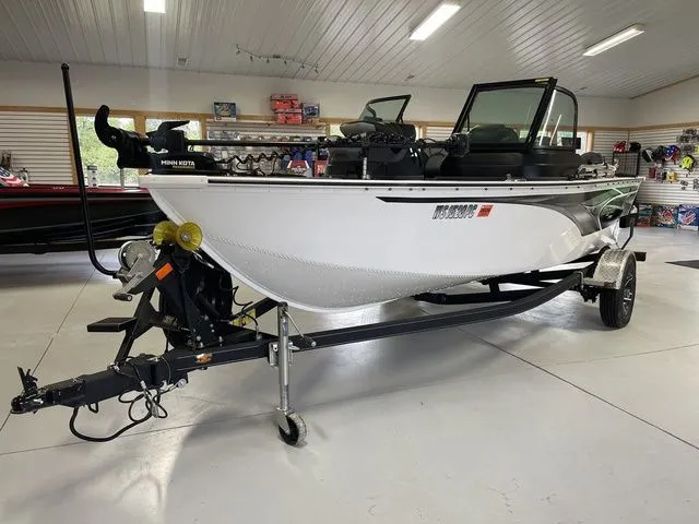 Slide: The Image of G3 Angler 164F 2022 - 3