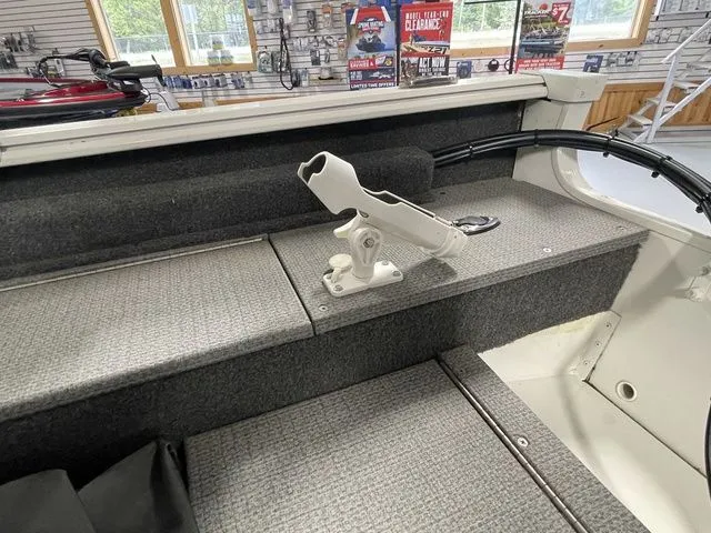 Slide: The Image of G3 Angler 164F 2022 - 33