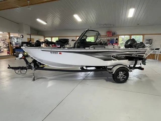 Slide: The Image of G3 Angler 164F 2022 - 4