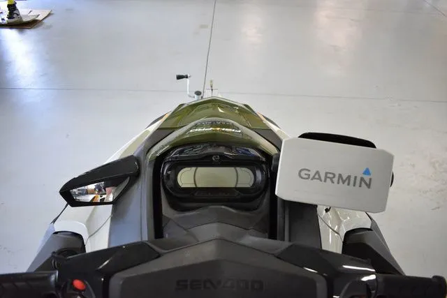 Slide: The Image of Sea-Doo FISH PRO 2020 - 19