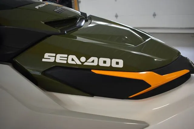 Slide: The Image of Sea-Doo FISH PRO 2020 - 9