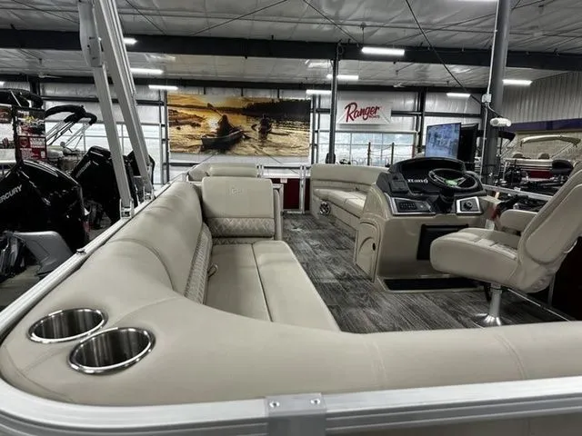 Slide: The Image of Ranger 220C 2024 - 34