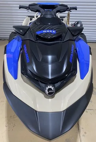 Slide: The Image of Sea-Doo Wake Pro 230 2025 - 23