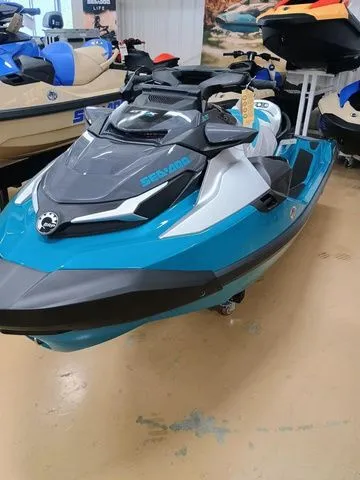 Slide: The Image of Sea-Doo GTX LTD325 2025 - 12