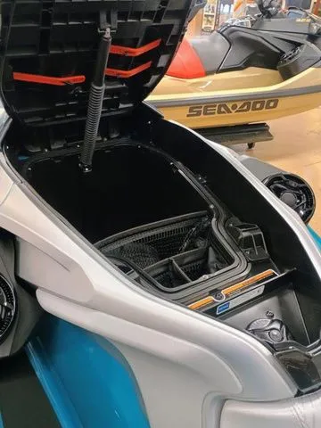 Slide: The Image of Sea-Doo GTX LTD325 2025 - 7