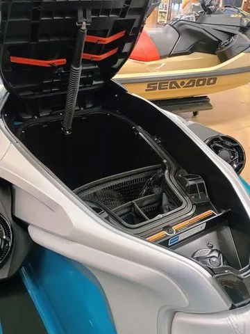 Slide: The Image of Sea-Doo GTX LTD325 2025 - 8