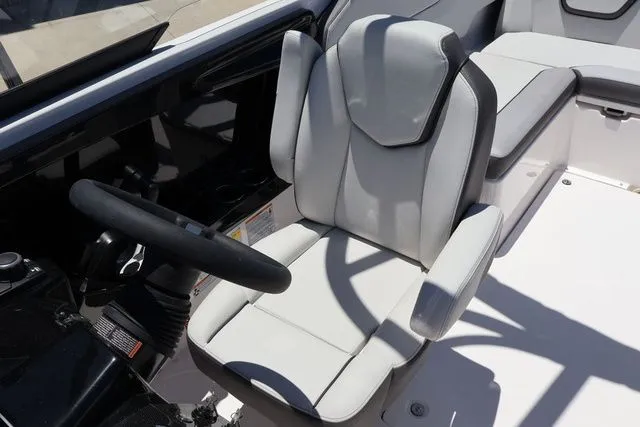 Slide: The Image of Yamaha AR250 2025 - 20