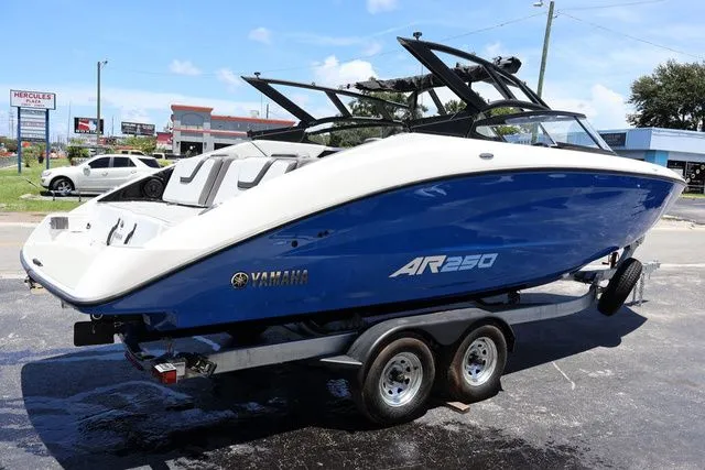 Slide: The Image of Yamaha AR250 2025 - 6