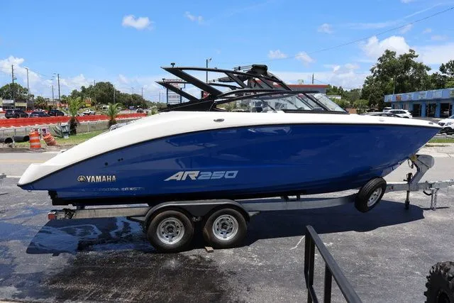 Slide: The Image of Yamaha AR250 2025 - 7