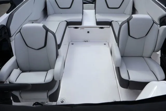 Slide: The Image of Yamaha SX250-BLACK-GALVANIZED 2025 - 14