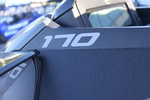 Slide: The Image of Sea-Doo GTX 170 2025 - 10