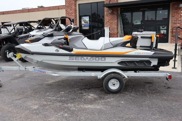 Slide: The Image of Sea-Doo FISH PRO 2025 - 3