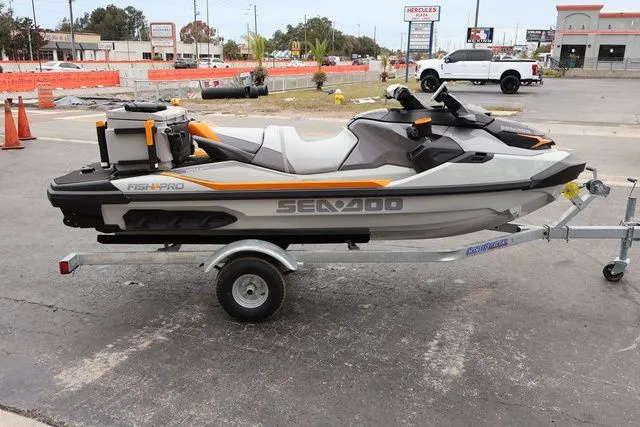 Slide: The Image of Sea-Doo FISH PRO 2025 - 7