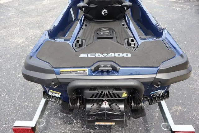 Slide: The Image of Sea-Doo GTX 230 2025 - 12