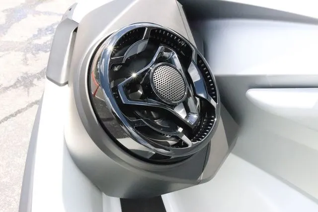 Slide: The Image of Sea-Doo GTX 2025 - 15