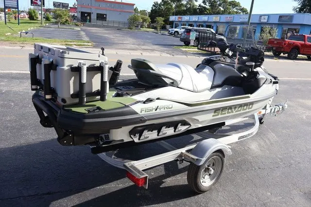 Slide: The Image of Sea-Doo FISH PRO 2025 - 6