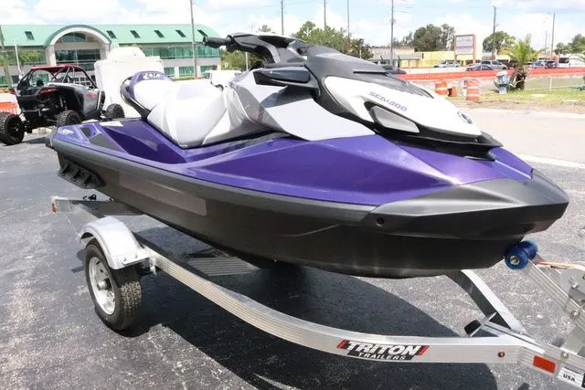 Slide: The Image of Sea-Doo GTI 2025 - 8