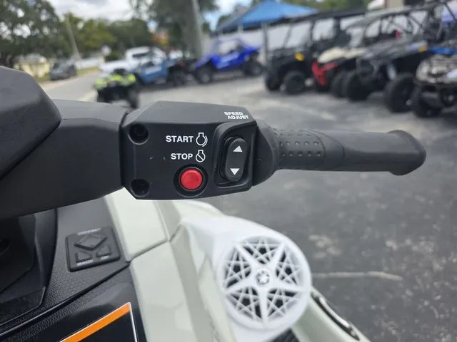 Slide: The Image of Yamaha VX CRUISER HO W/AUDIO 2025 - 13