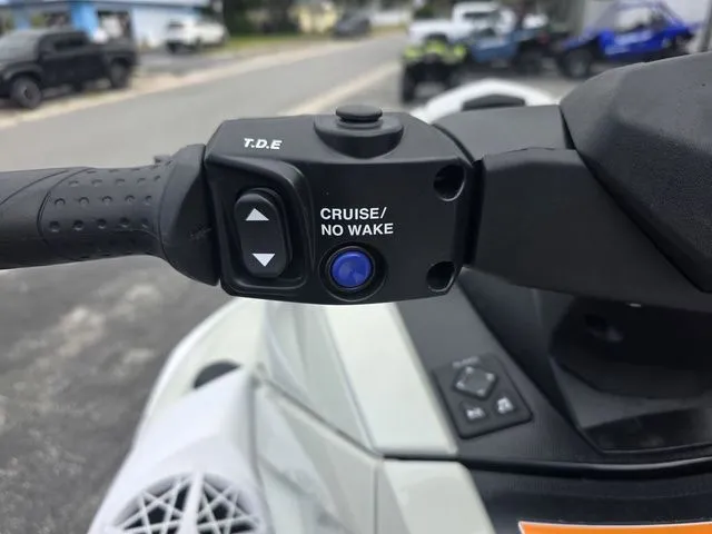 Slide: The Image of Yamaha VX CRUISER HO W/AUDIO 2025 - 14