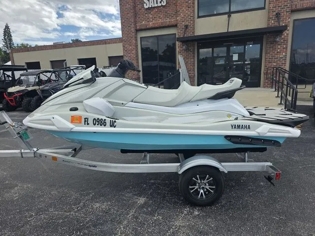 Slide: The Image of Yamaha VX CRUISER HO W/AUDIO 2025 - 3