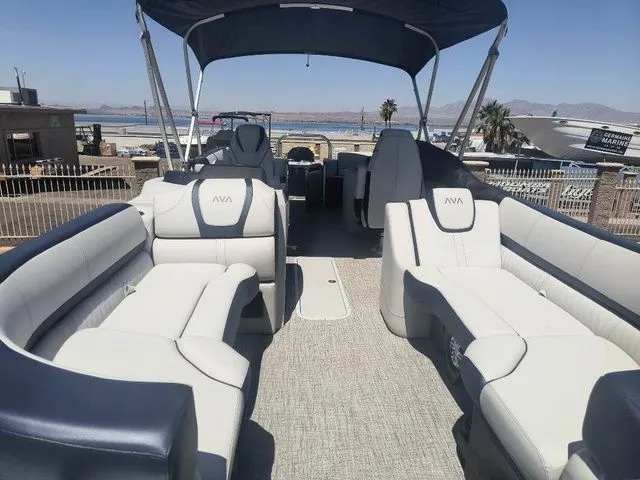 Slide: The Image of Avalon Catalina Quad Lounger 23 FT 2025 - 8