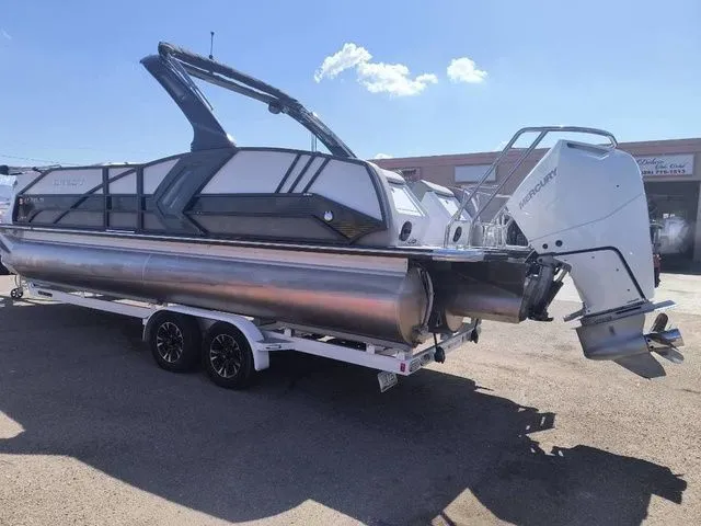 Slide: The Image of Crest Savannah 250 SLSC 3 Toon 2024 - 11