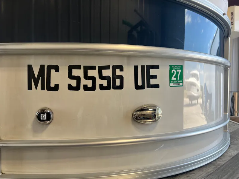 Slide: The Image of 2018 Berkshire 23 CLSTS2.75 boat with Michigan registration MC 5556 UE. - 5