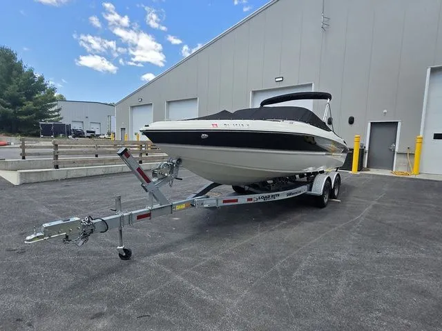 Slide: The Image of Stingray 225RX 2016 - 15