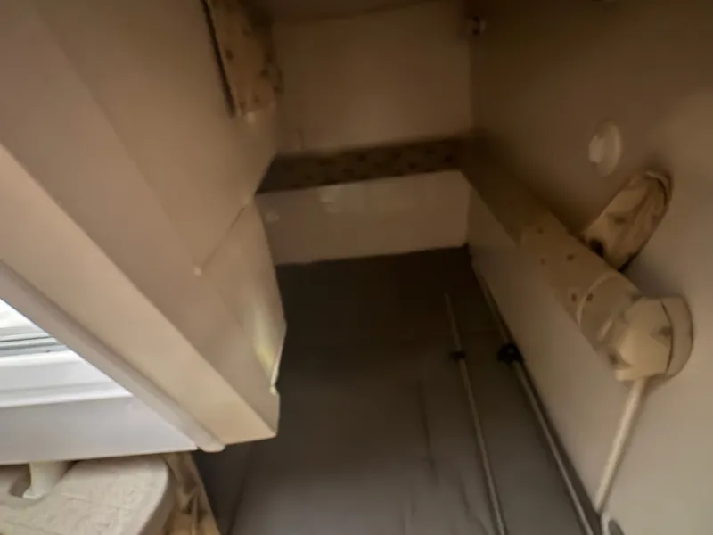 Slide: The Image of Wellcraft 28 Martinique 2001 - 18