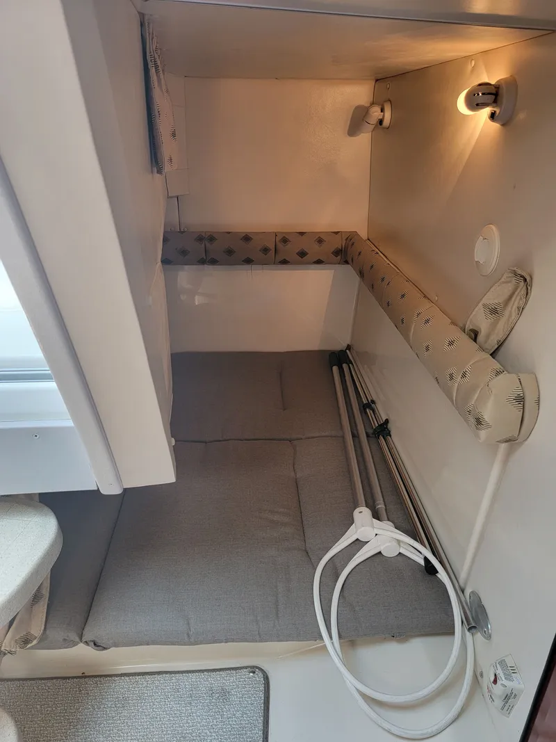 Slide: The Image of Wellcraft 28 Martinique 2001 - 4