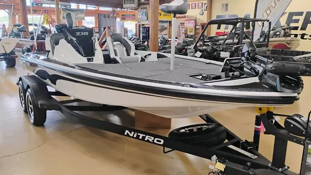 Slide: The Image of Nitro Z18 2025 - 34