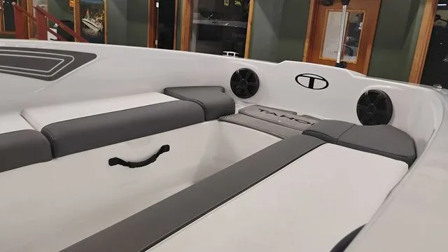 Slide: The Image of Tahoe T21 2025 - 21