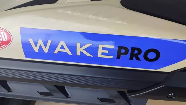 Slide: The Image of Sea-Doo Wake Pro 230 2025 - 12