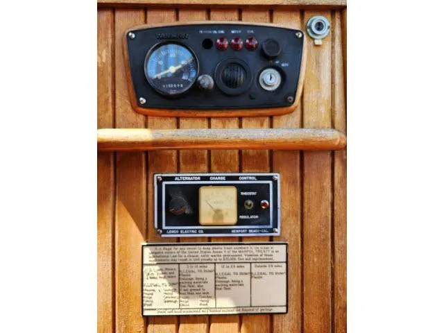 Slide: The Image of Hans Christian HC33 1983 - 55