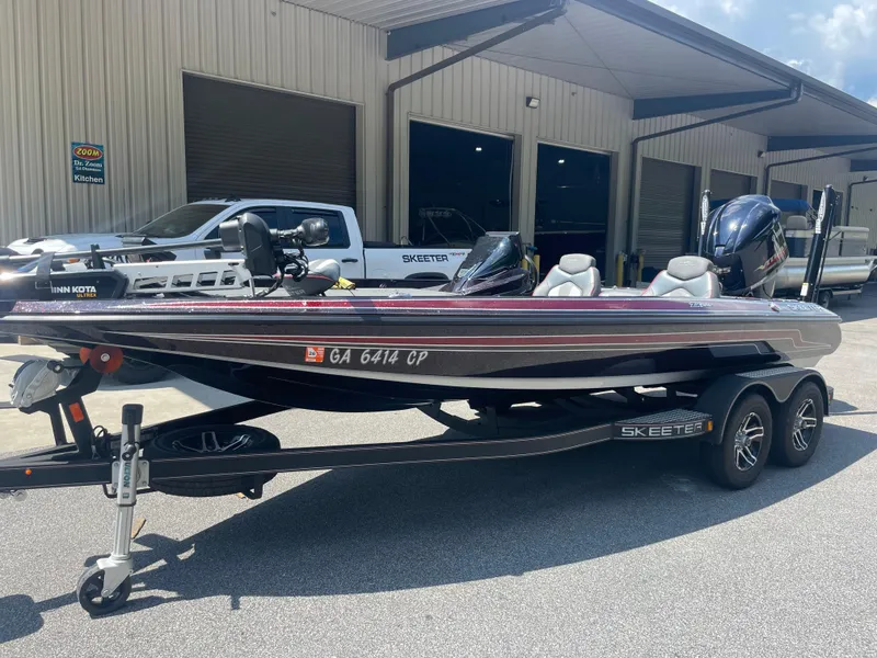 Skeeter ZX225 2020 - Marine Source