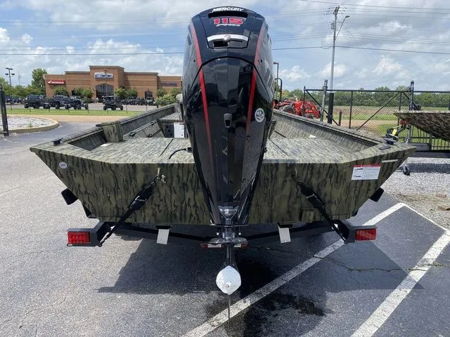 Slide: The Image of Lowe RX2070 CC 2025 - 4