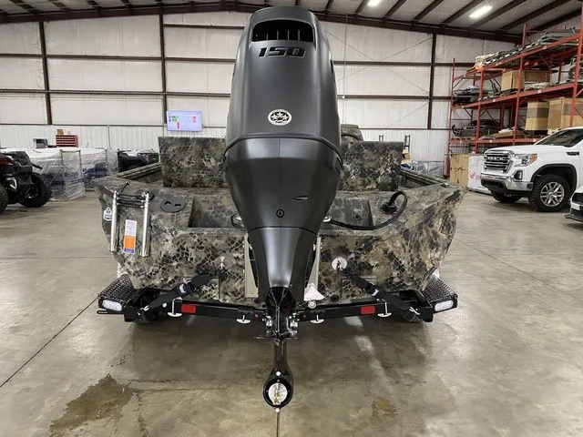 Slide: The Image of Excel BOLT 203 W/ Suzuki Stealth 150 2026 - 13