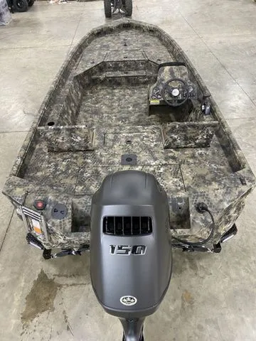 Slide: The Image of Excel BOLT 203 W/ Suzuki Stealth 150 2026 - 16