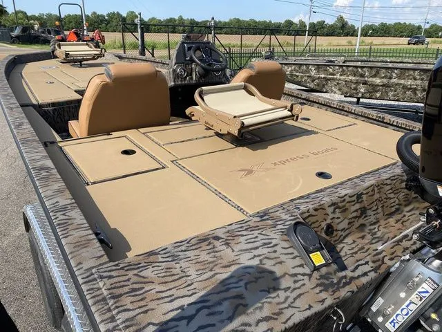 Slide: The Image of Xpress H20C 2026 - 8