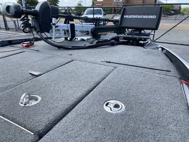 Slide: The Image of Bass Cat Puma FTD Silhouette 2015 - 11