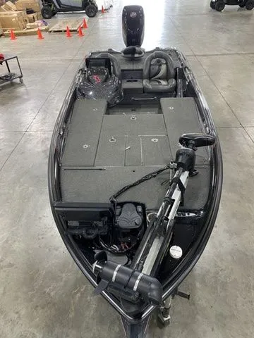 Slide: The Image of Bass Cat Puma FTD Silhouette 2015 - 12