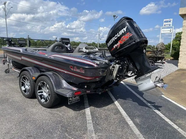 Slide: The Image of Bass Cat Puma FTD Silhouette 2015 - 3