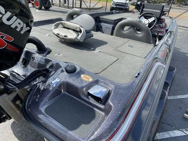 Slide: The Image of Bass Cat Puma FTD Silhouette 2015 - 6