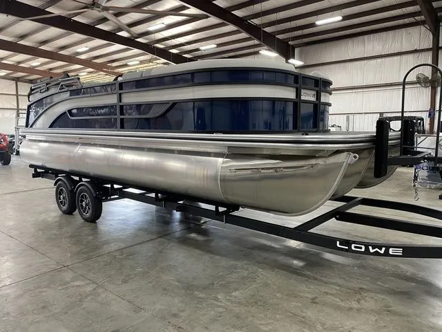 Slide: The Image of Lowe SS230 Walk Thru Special 2025 - 14