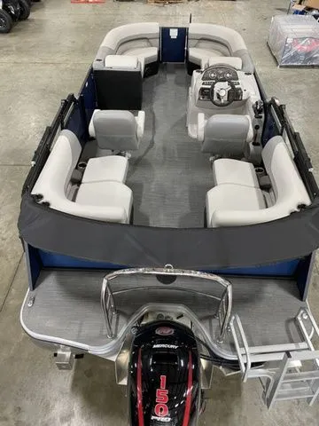 Slide: The Image of Lowe SS230 Walk Thru Special 2025 - 8