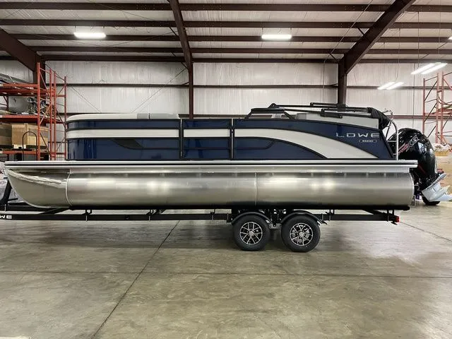 Slide: The Image of Lowe SS230 Walk Thru Special 2025 - 9