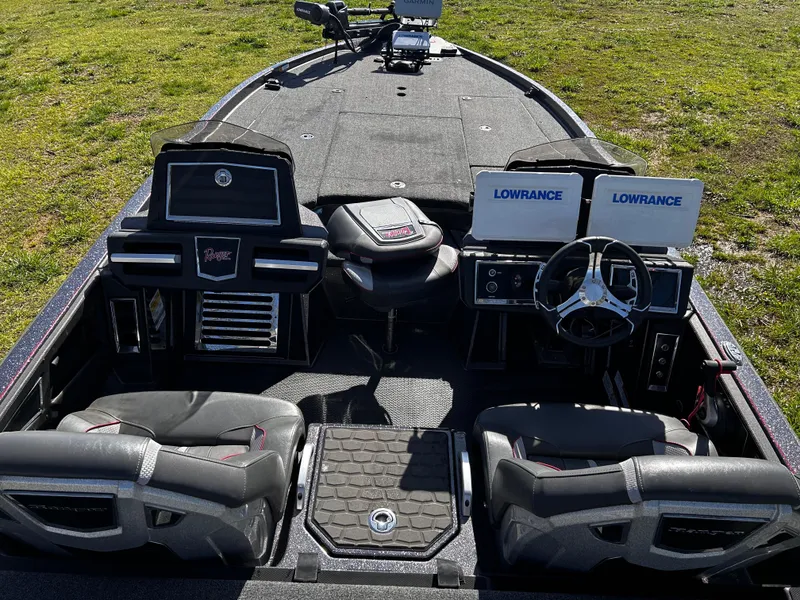 Slide: The Image of 2023 Ranger Z521R Ranger Cup boat interior with dual Lowrance displays and steering wheel. - 21