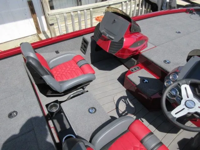 Slide: The Image of Vexus AVX2100 / Mercury 250 ProXS Outboard $79,900 2025 - 20