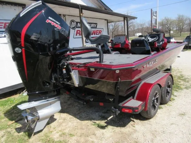 Slide: The Image of Vexus AVX2100 / Mercury 250 ProXS Outboard $79,900 2025 - 4