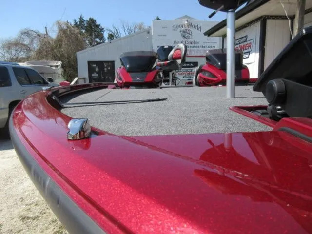 Slide: The Image of Vexus AVX2100 / Mercury 250 ProXS Outboard $79,900 2025 - 9